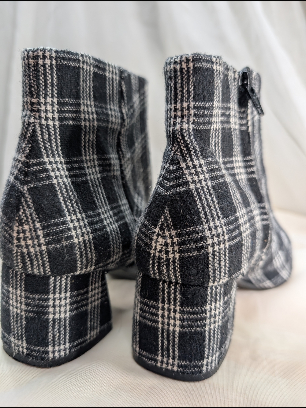 Alex Marie Black & White Plaid Block Heel Ankle Booties | Women's Size 6 | Point - Picture 2 of 6